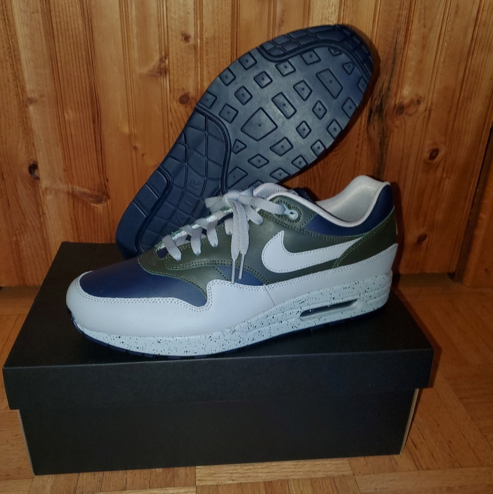 Nike I.D Airmax 1 OG " 420 " Shoes